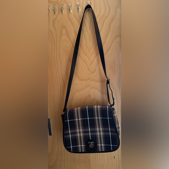 Vintage authentic burberry side purse - Picture 3 of 3